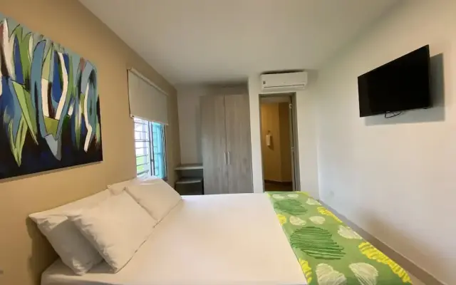 Hotel La Esperanza Ciudad Jardin