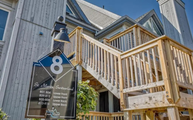 Mountainside 2 bed 2 bath with laundry 79249