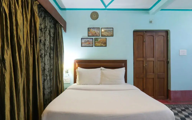 Hotel East View