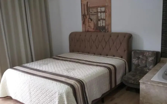 Casa com Piscina e Hidromassagem Montoski