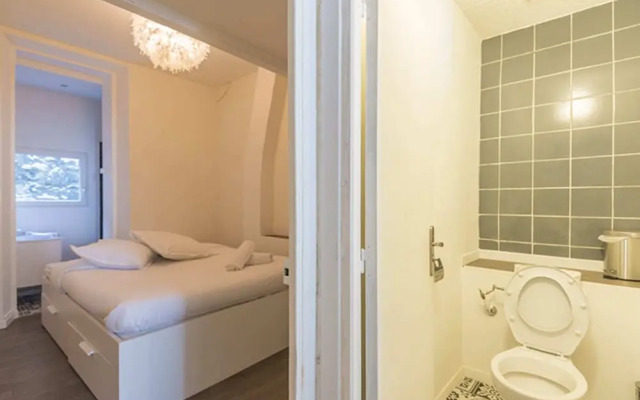 Superb bright and spacious apt in Marseille