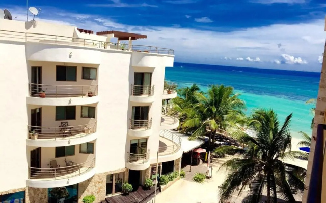 Corto Maltes Beach Front