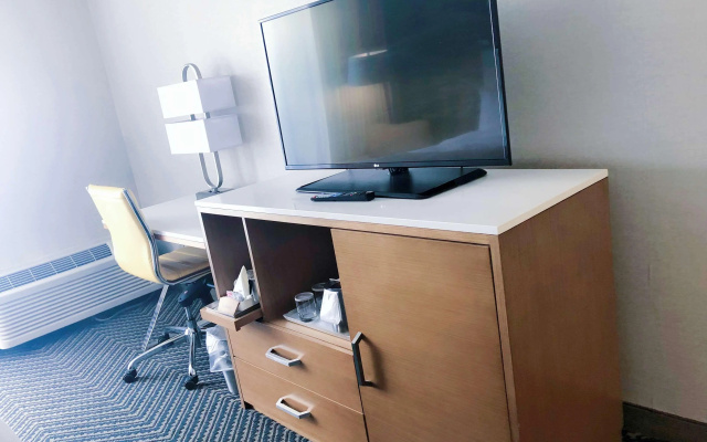 Radisson Hotel Niagara Falls-Grand Island