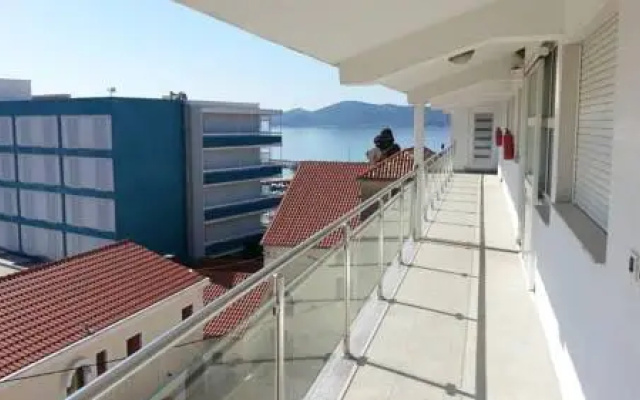 Apartments Čirjak