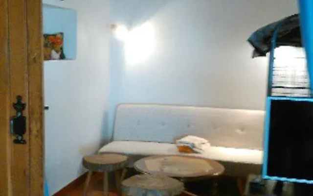 House With one Bedroom in Saint-père, With Wifi