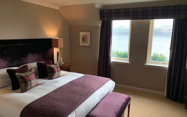 Loch Ness Lodge