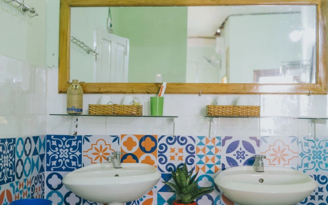 Nha Sin's Homestay - Hostel