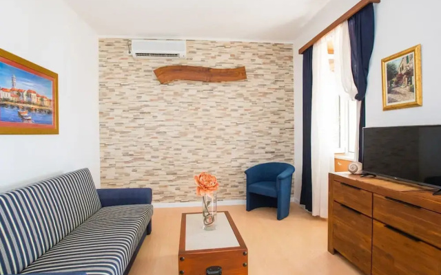Apartments Vidak - One Bedroom Apartment With Terrace and Sea View -