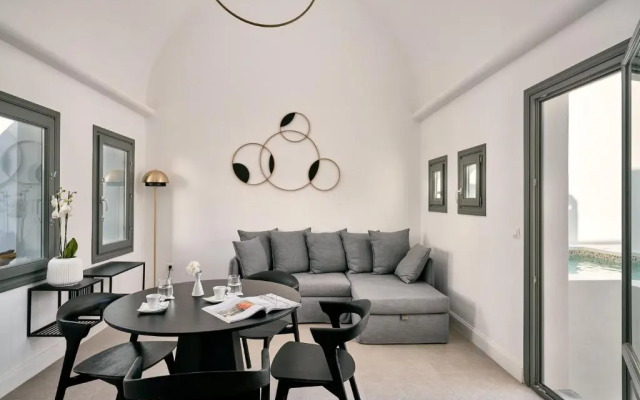 Alleys All-Suite Hotel & Spa