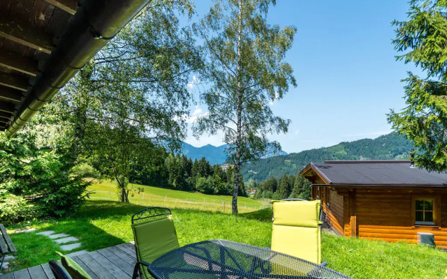 Spacious Chalet near Ski Slopes in Worgl
