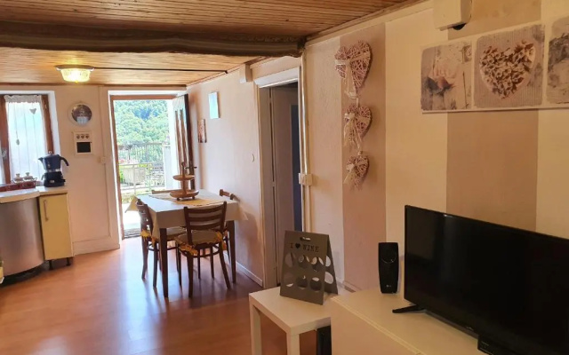 Coccinella House