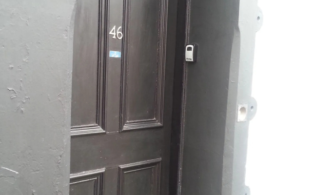 Portum -John St Apartment