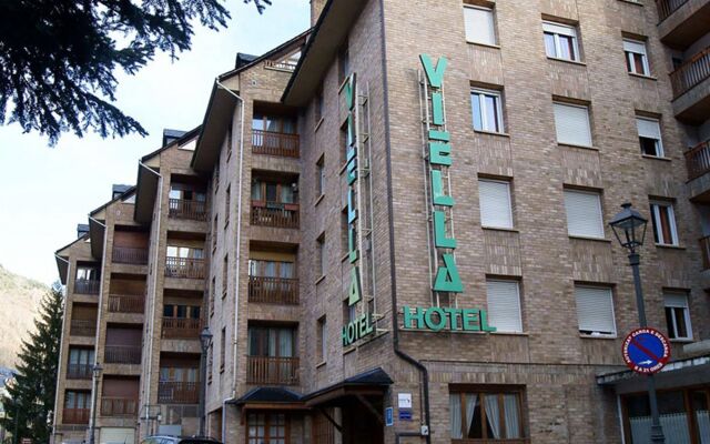Hotel Viella вид на фасад