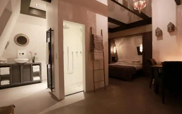 Loft 49
