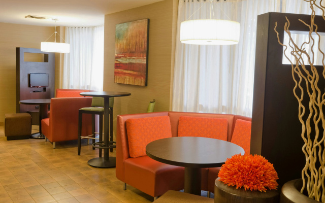 Courtyard by Marriott Layton