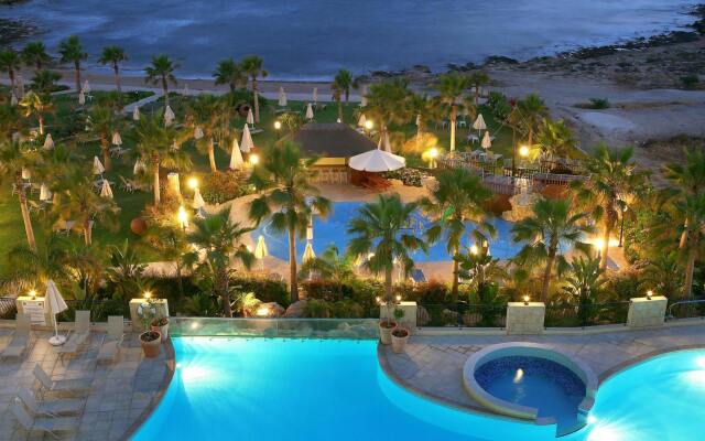 Aquamare Beach Hotel & Spa вид на фасад