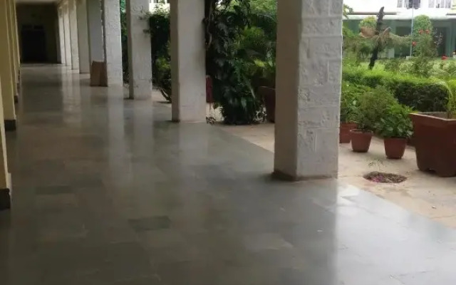 Lakshmi Vilas Hotel