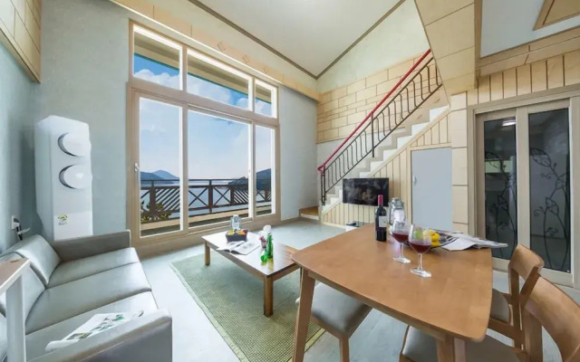 Yeosu Ailia Pension