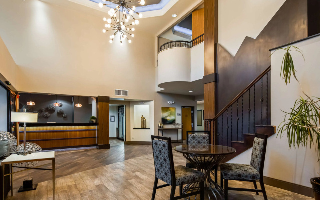 Best Western Plus Hill Country Suites