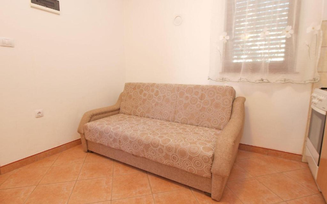 Apartment 1136