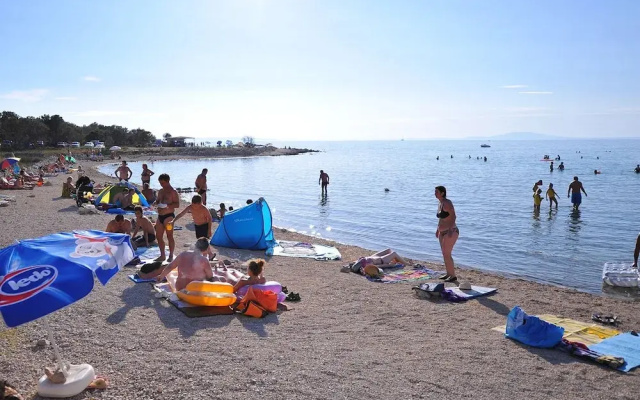 Boris - 150 m From Beach - A4