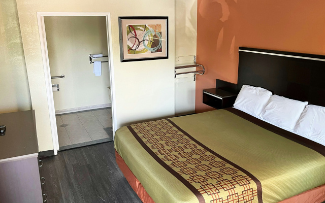 Rivera Inn & Suites Motel Pico Rivera