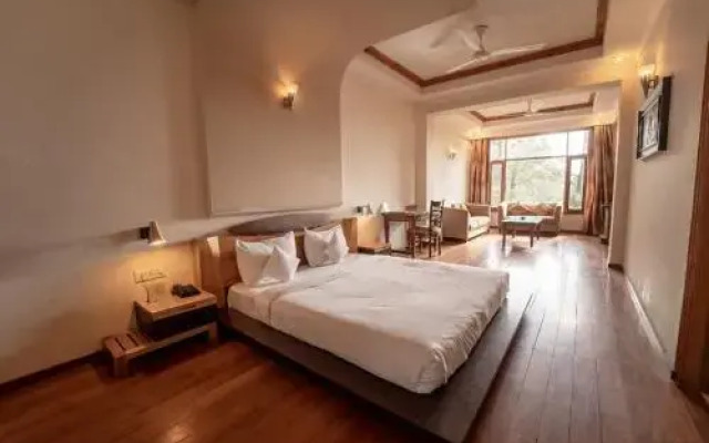 Pine Drive Resort