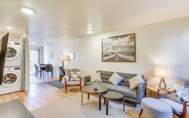Airy Fortuna Apartment With Deck!