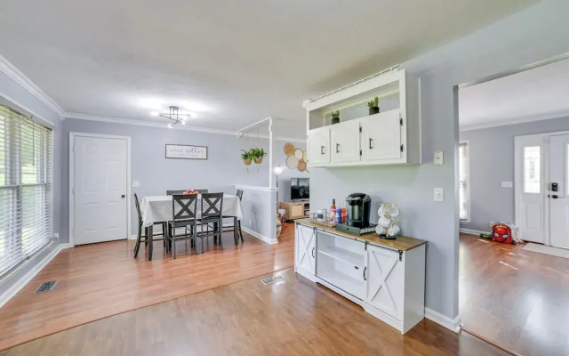 Kentucky Vacation Rental Escape w/ Deck