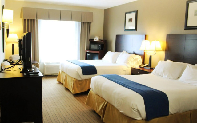 Holiday Inn Express Hotel & Suites Malone by IHG