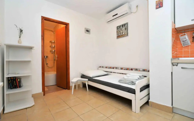 Apartment Stari Murter