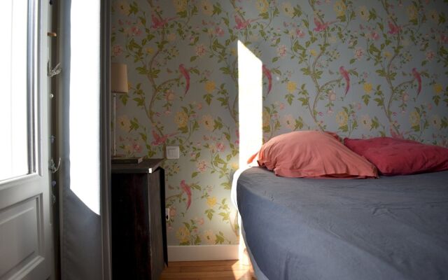 Отель 1 Bedroom Apartment Near Paris Gare de Lyon Франция, Париж - отзывы, цены и фото номеров - забронировать отель 1 Bedroom Apartment Near Paris Gare de Lyon онлайн комната для гостей