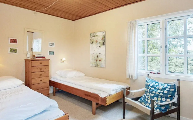 4 Person Holiday Home in Frorup