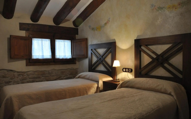 Apartamentos Turismo Rural Casa Purroy
