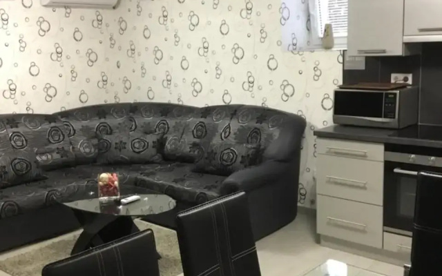 Varkerulet Apartman