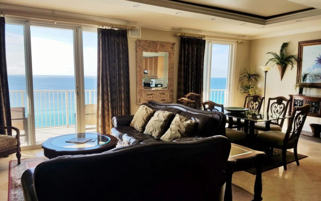 Majestic Sun Condos by Crystal Waters