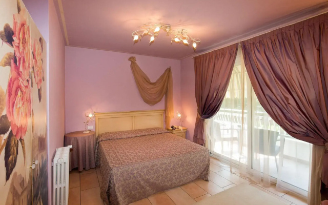 Hotel Serenella