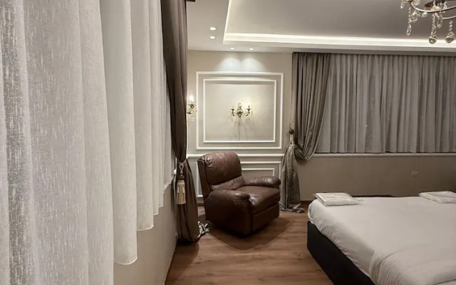 JRE Amazing Rooftop-studio at Abdoun 702
