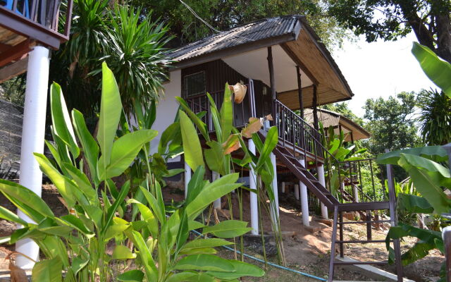 Отель Green Canyon Hip & Cheap Resort Таиланд, Самуи - 1 отзыв об отеле, цены и фото номеров - забронировать отель Green Canyon Hip & Cheap Resort онлайн вид на фасад