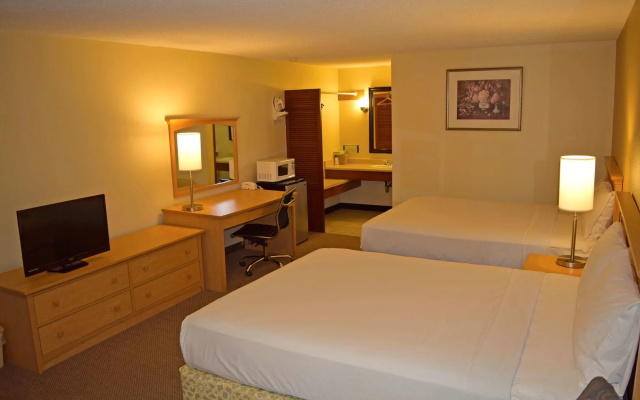 Olympic Inn & Suites