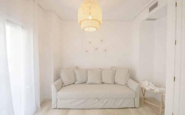 Luxury City Apartment
