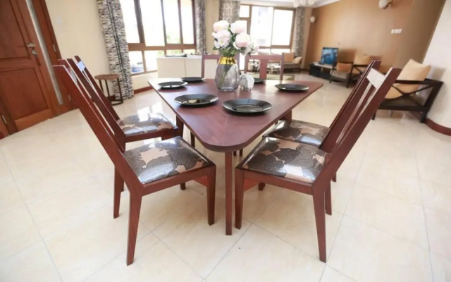 SeaOne Nyali 3bdr W Pool*Beach Access*Jaccuzi*WiFi
