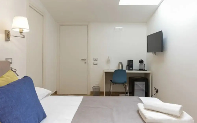 Pessina 90 Rooms - Camera 2