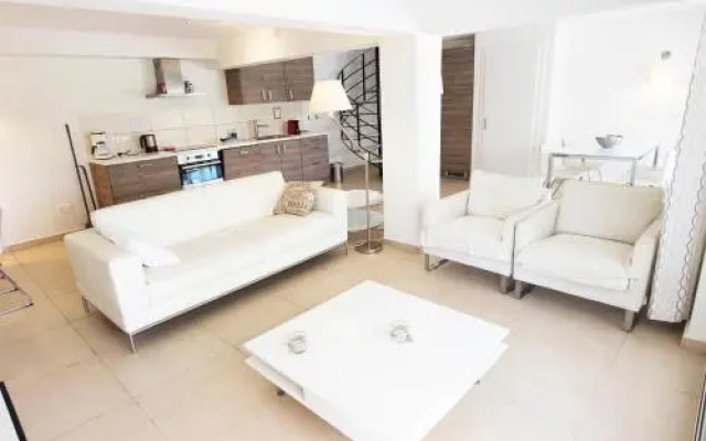 Fairway Residence