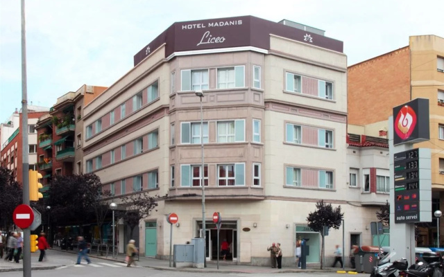 Hotel Madanis Liceo