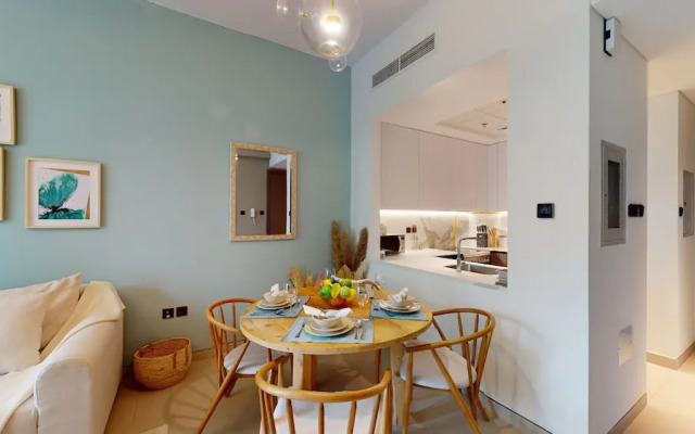Euro Residences 206