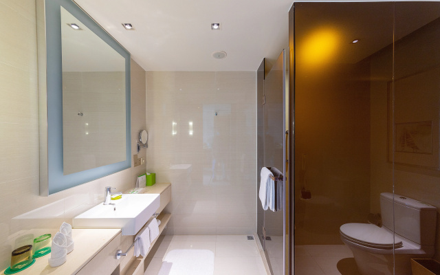 Junluxe Hotel Guangzhou Science City-Free Shuttle Bus Service to Guangzhou Canton Fair
