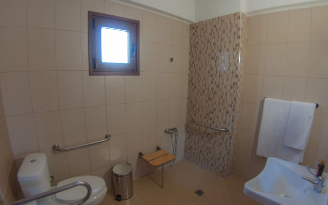 Ianthi Maisonettes
