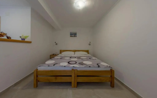Room Nino