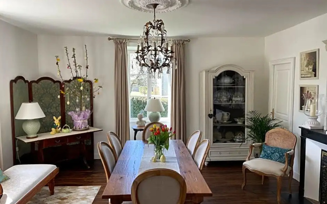 Maison hirondelles